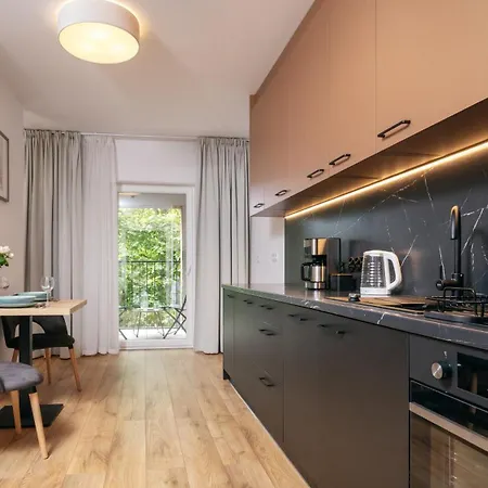 Sun & Snow Apartament Atal City Square, Wroclaw Blisko Centrum Exterior photo